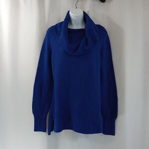 DKNY sweater women Size Medium wool blend Blue*